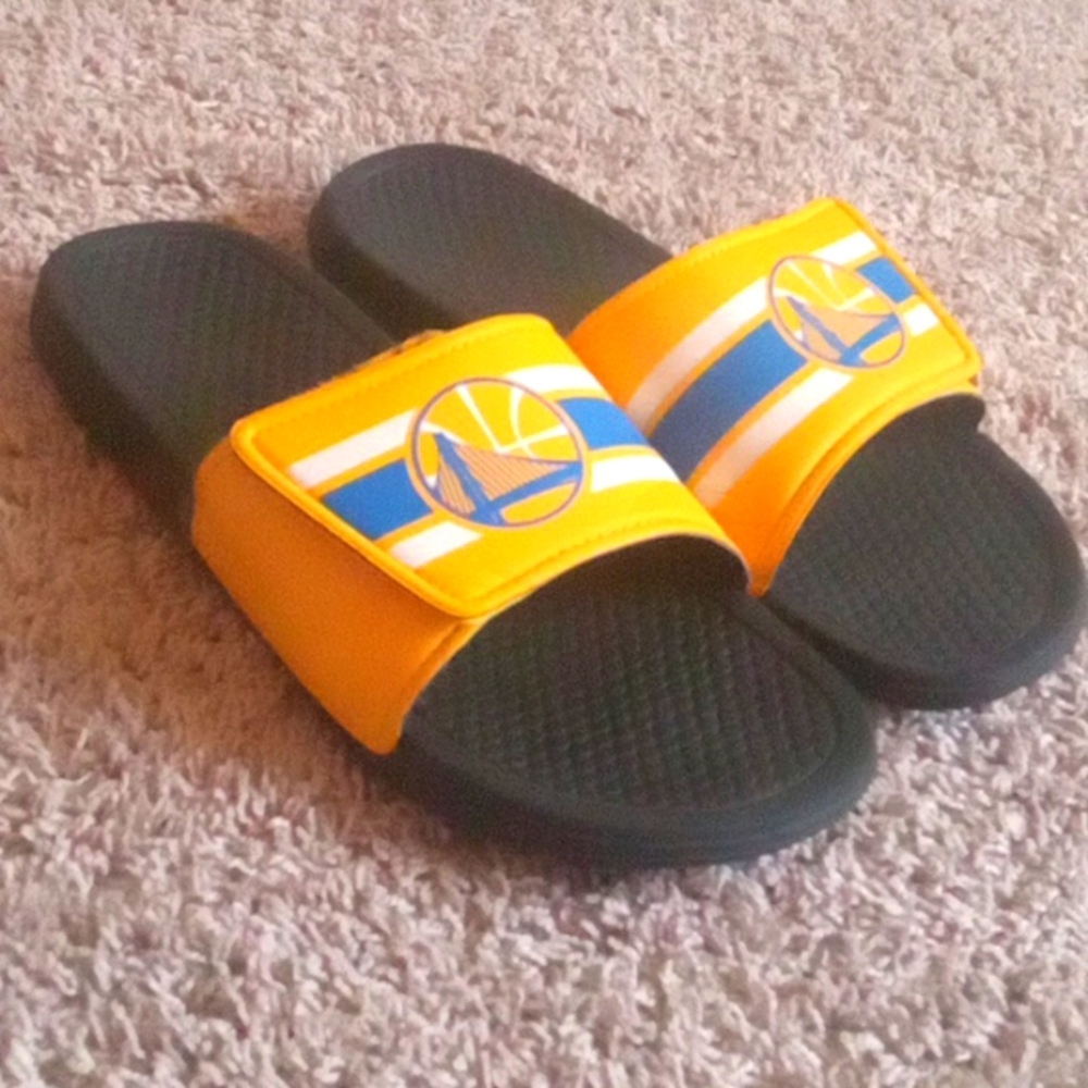 GOLDEN STATE WARRIORS Slip on Sandals